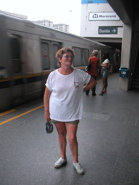 Michelle dans le métro de Rio