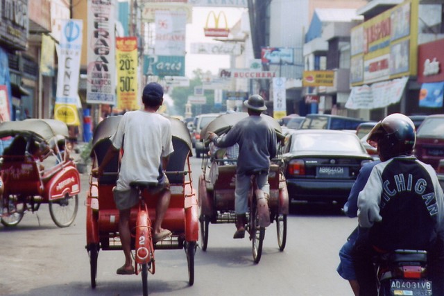 Tricycle à Solo en Indonésie